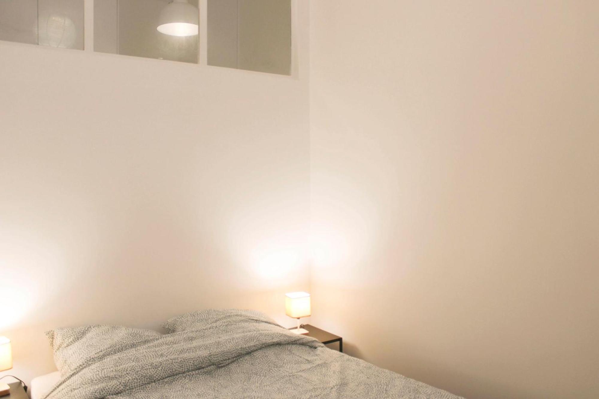 30 M Near Canal St Martin Apartamento *